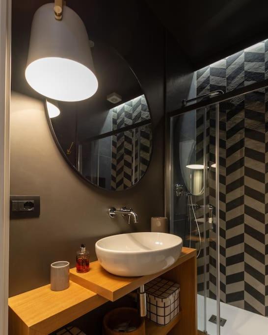 Casa Bellezia- Design E Storia Nel Cuore Di Torino Exteriör bild