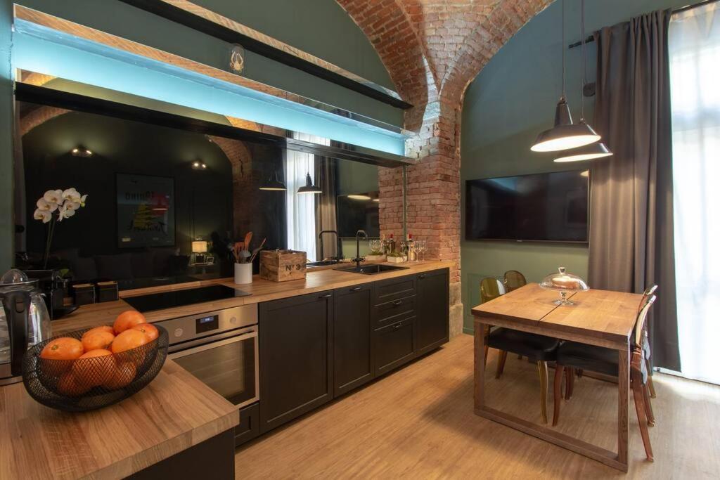 Casa Bellezia- Design E Storia Nel Cuore Di Torino Exteriör bild